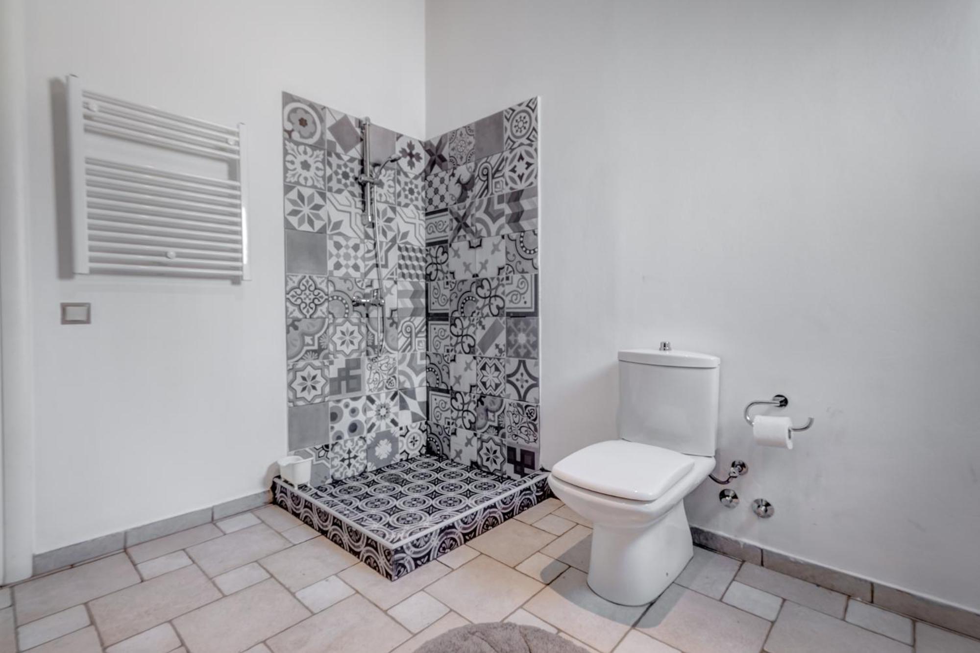 Villa Intemella Kompítsion Buitenkant foto