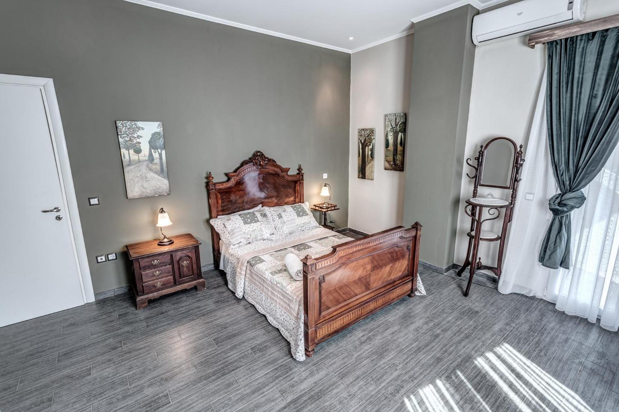 Villa Intemella Kompítsion Buitenkant foto