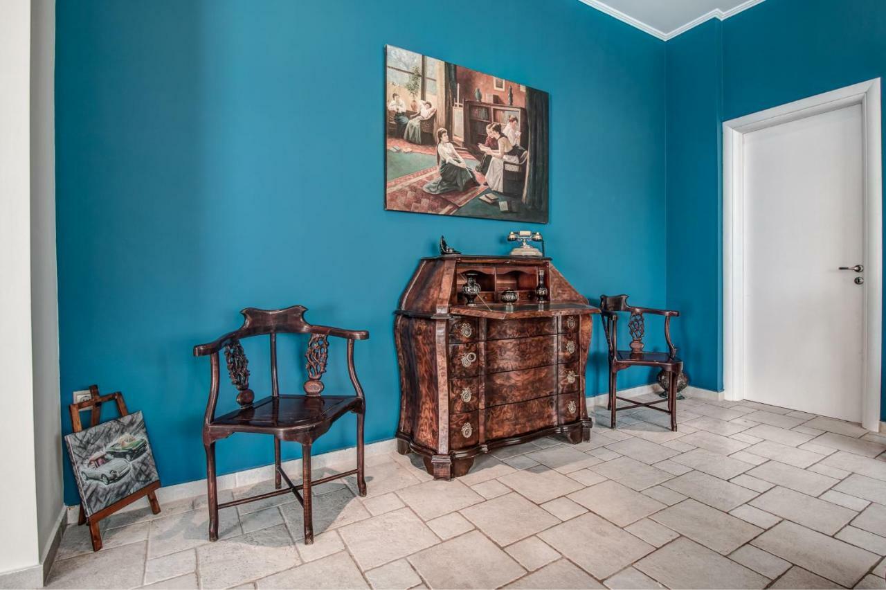 Villa Intemella Kompítsion Buitenkant foto