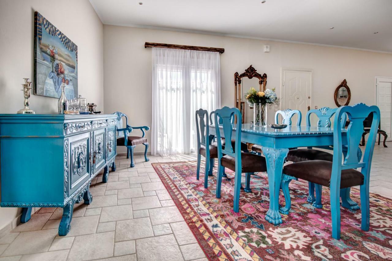 Villa Intemella Kompítsion Buitenkant foto